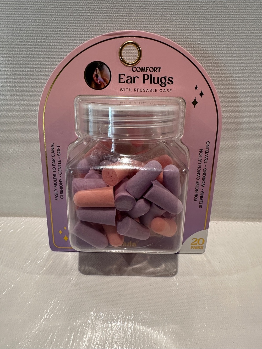 Lindo (20) pairs Comfort Ear Plugs with reusable Case.